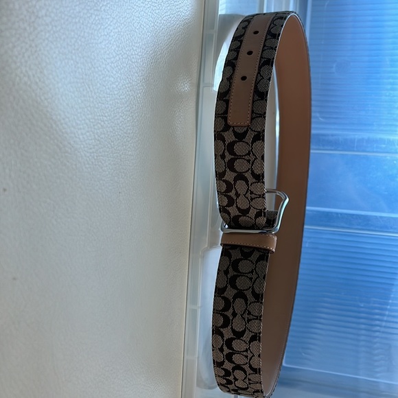Beige Coach Belt Size Large Like New - Picture 4 of 6